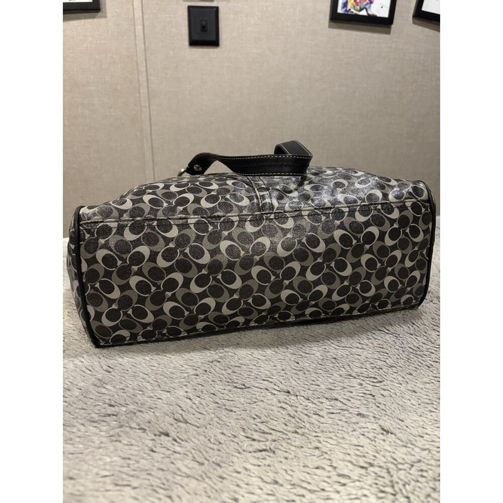 Coach Chelsea Gray & Black Opt Art XL Weekender/Diaper Bag Carryall Tote - Picture 11 of 16